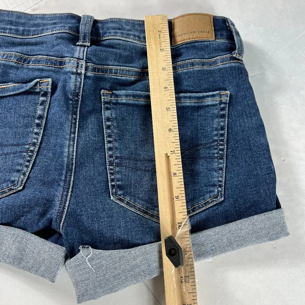 American Eagle Shorts Women's 28* Hi Rise Shortie Blue Cuffed Denim Jorts Tag 4